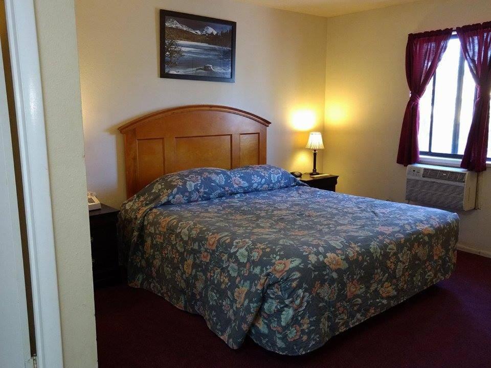 Travelers Motel Cottonwood Kültér fotó